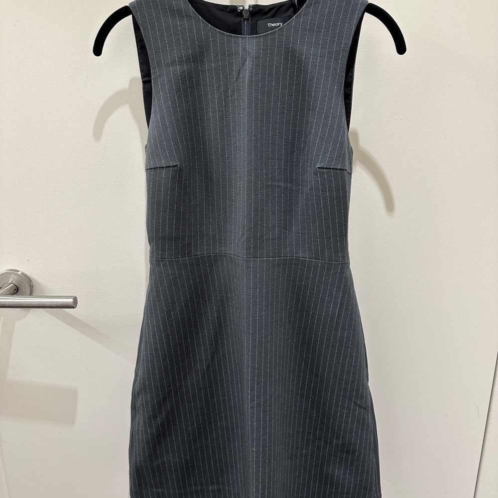 Theory Gray Striped Sleeveless Raneid Dress 00